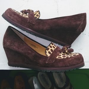 Isaac Mizrahi Naples Suede Leopard Wedges